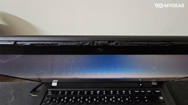 Hướng dẫn cách thay viền cao su màn hình laptop Dell tại nhà