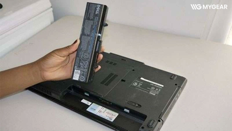 Hướng dẫn cách cách kích pin laptop bị kiệt, chai không sạc được