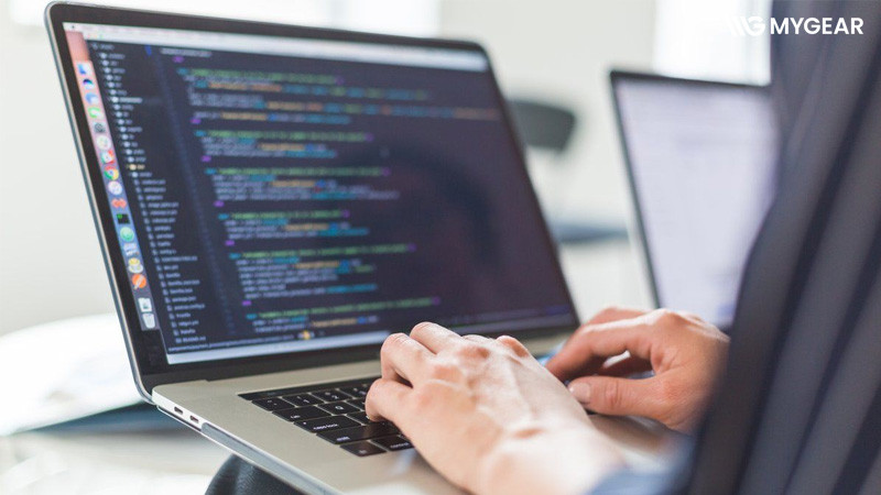 Học lập trình nên mua laptop nào mạnh, mượt, ổn định?