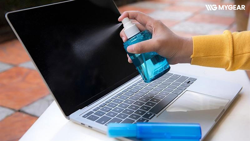 Cách làm sạch laptop đúng cách, an toàn và đơn giản tại nhà